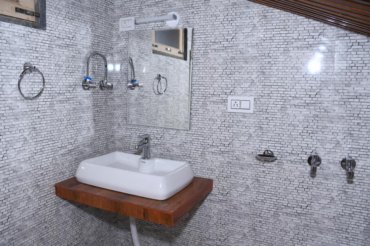 Hotel Ridge View Inn Manāli Εξωτερικό φωτογραφία